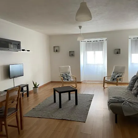 Marques De Pombal 55 Διαμέρισμα *