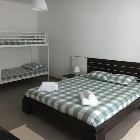 Marques De Pombal 55 Apartment Peniche